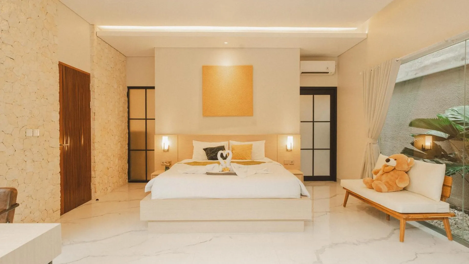 Villa Casa Canggu  Indonesia